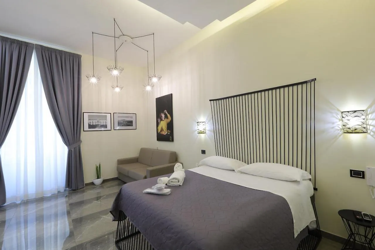 Il Salotto Della Regina Hotel Naples Italy
